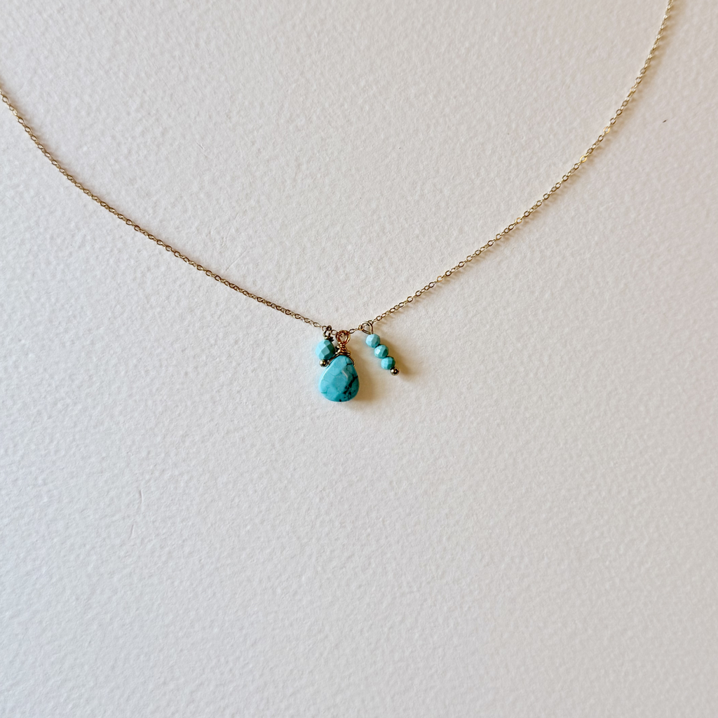 Dainty Turquoise Cluster Necklace