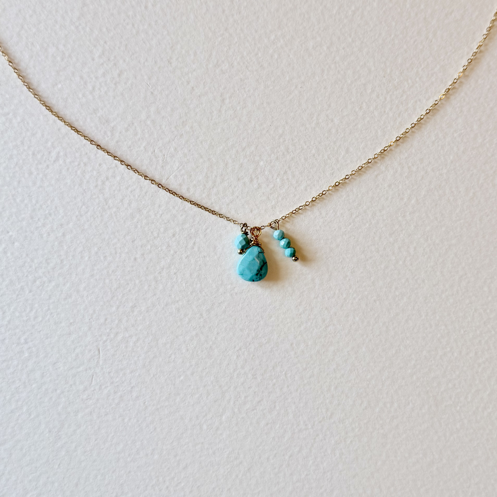 Dainty Turquoise Cluster Necklace