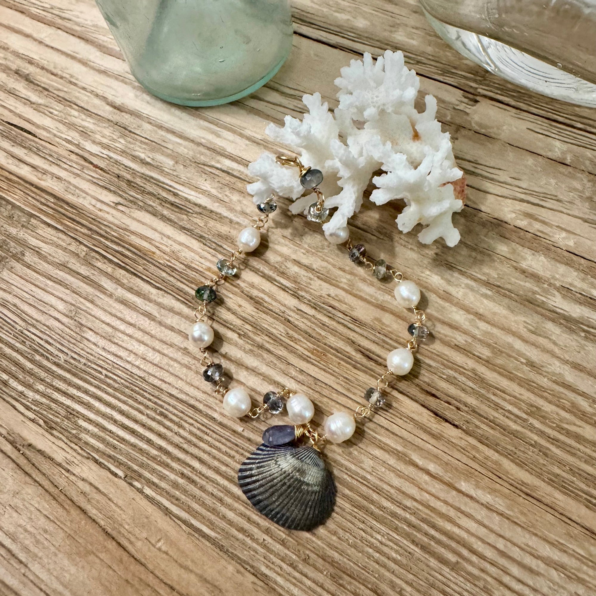 Grey Seas Seashell Bracelet