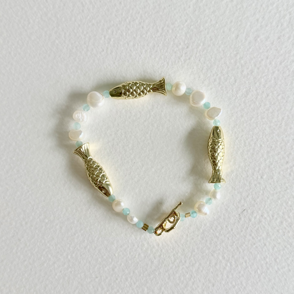 Little Catch Pearl Bracelet