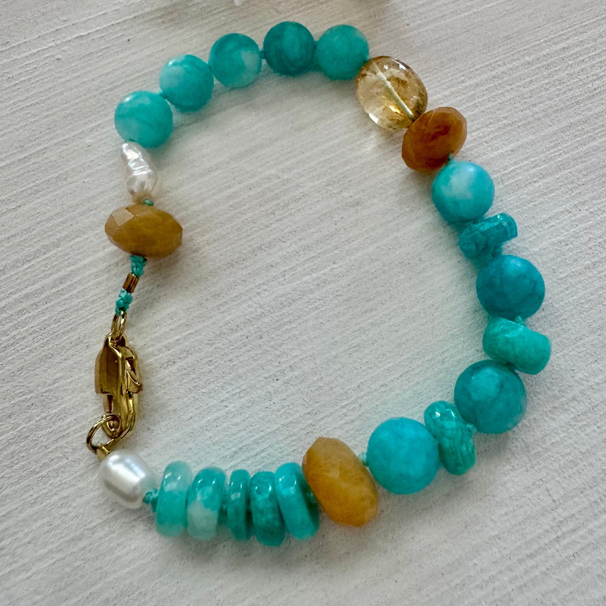 Sunlit Serenity Bracelet