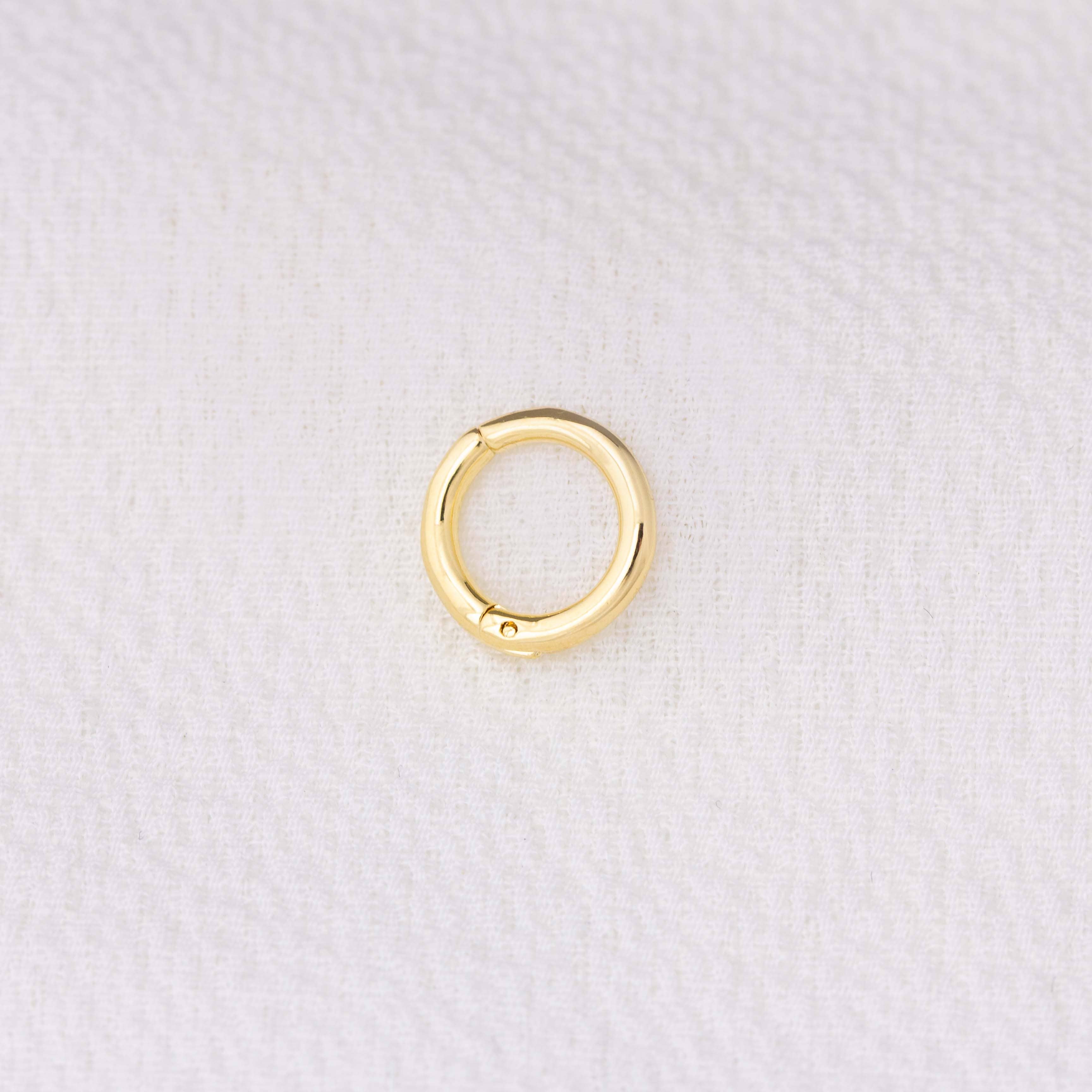 Mini Seamless Clicker Hoop Earrings: 9mm